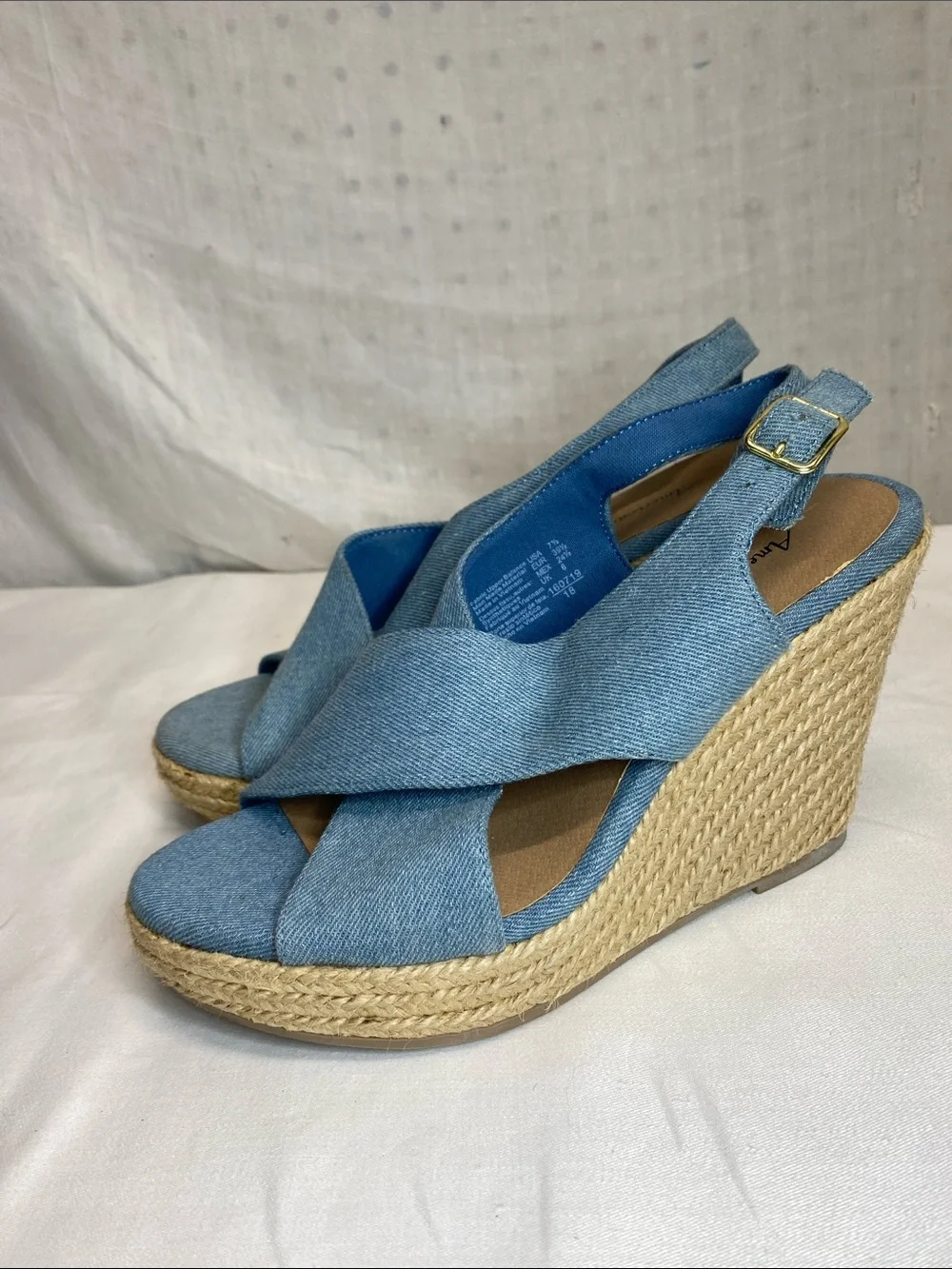 American Eagle Outfitters Denim Blue Espadrille Wedge Sandals Size 7.5